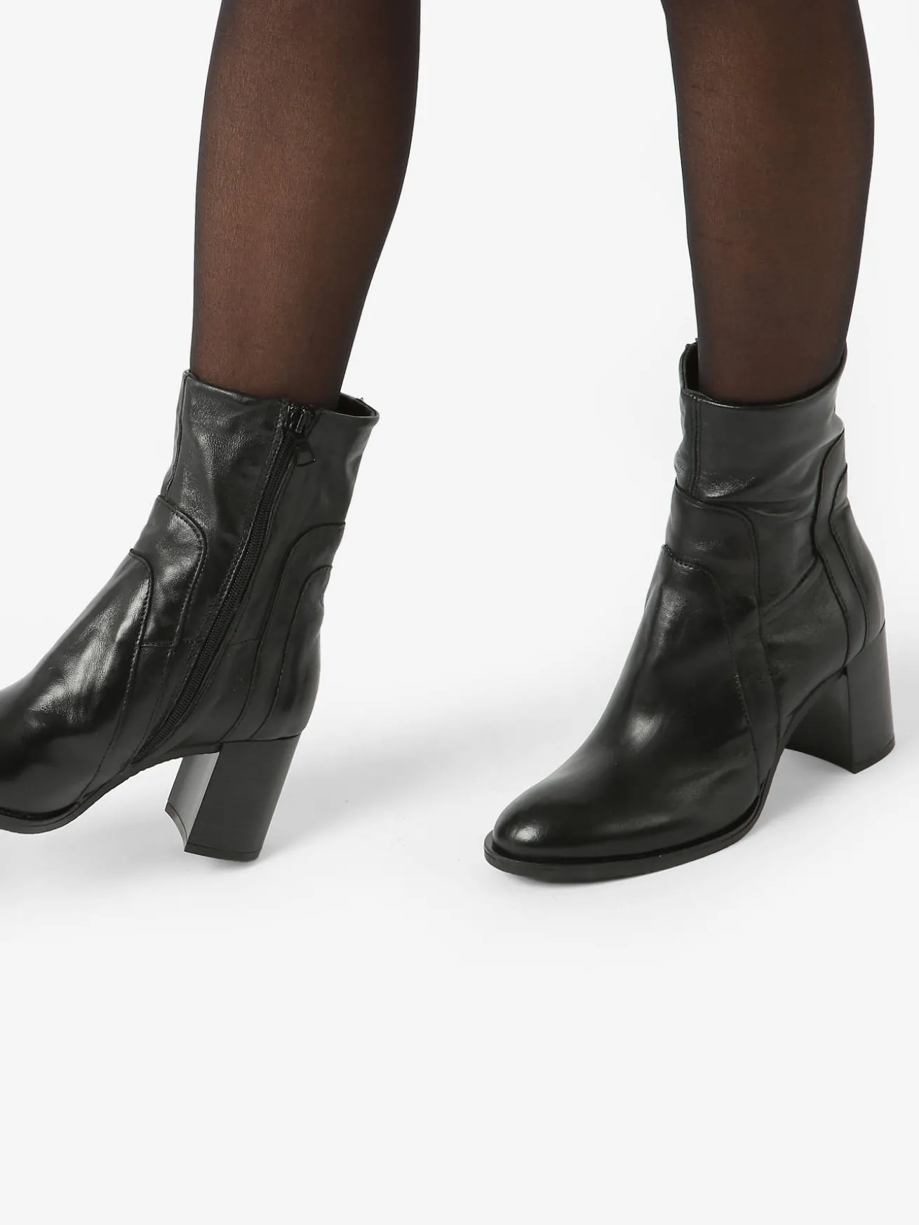 Bottines à talon en cuir MJUS