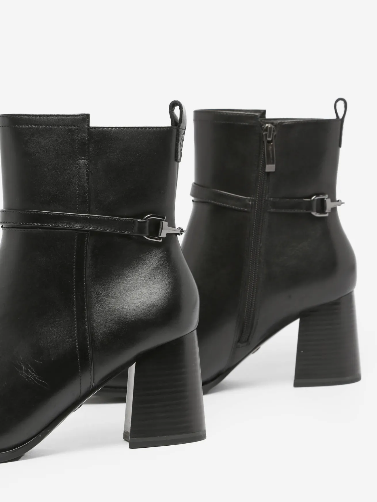 Bottines à talon en cuir TAMARIS