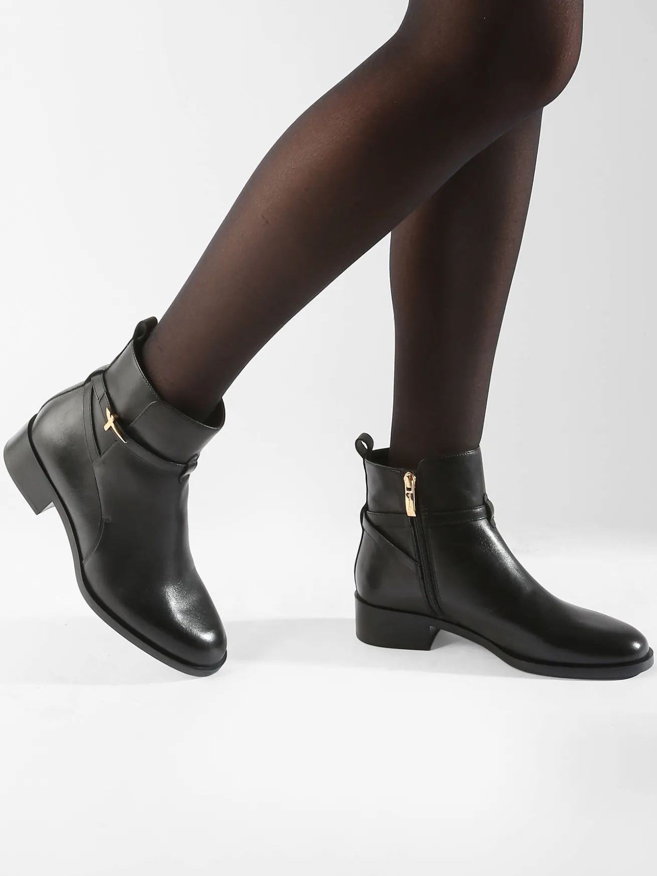 Bottines en cuir TAMARIS
