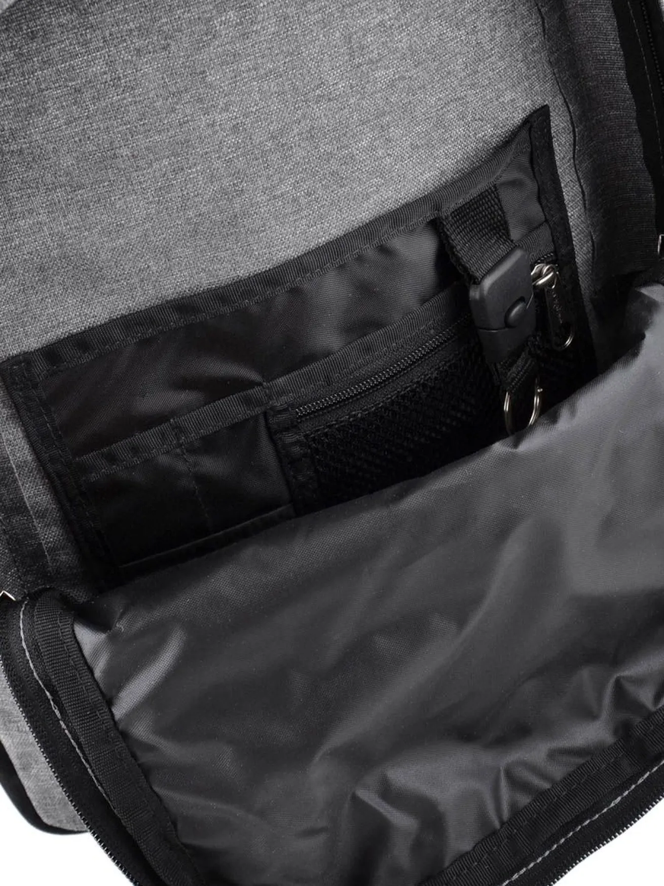 Sac à dos TUTOR + PC 15'' EASTPAK