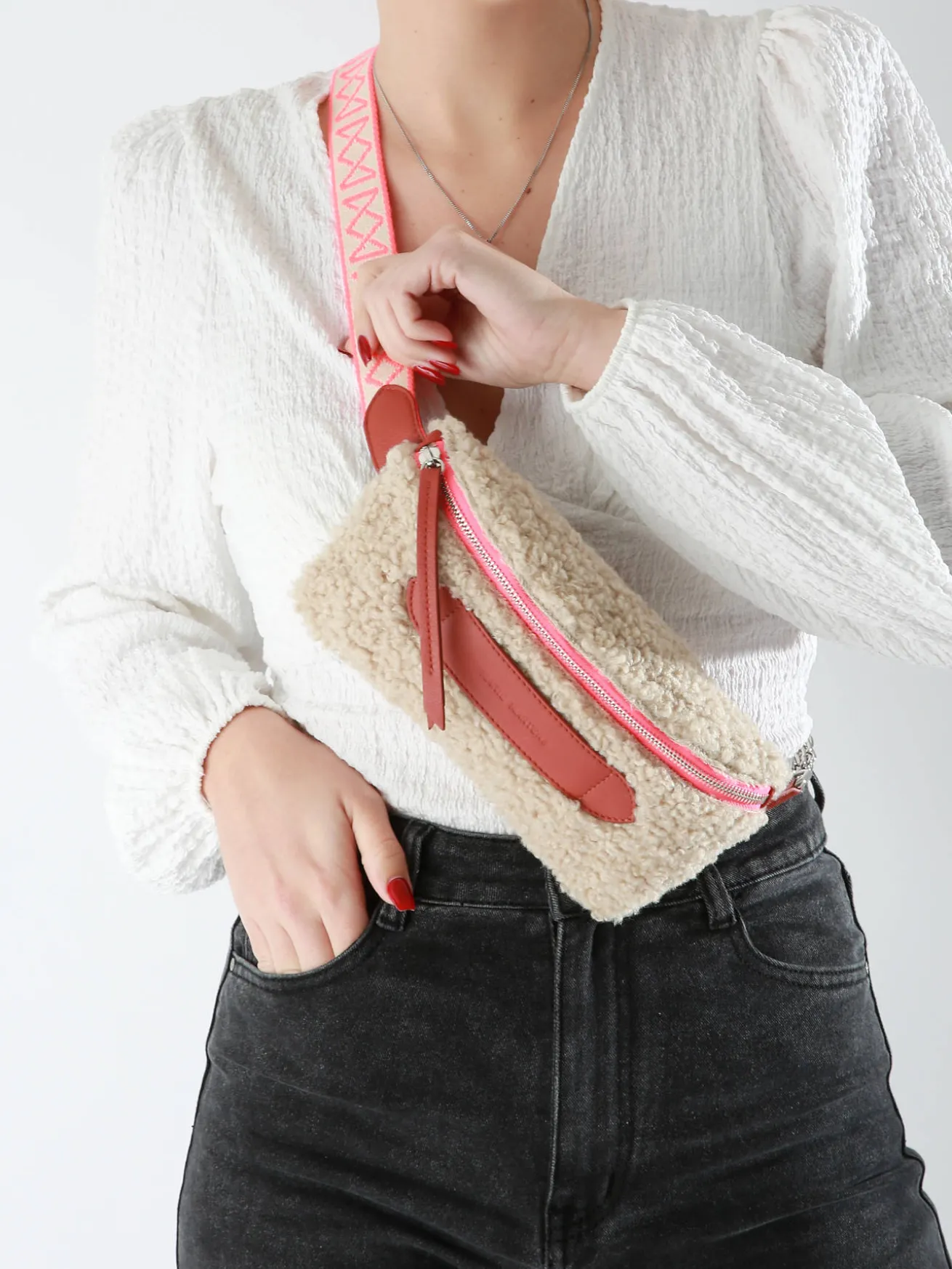 Sac banane Coachella Mouton cuir MARIE MARTENS