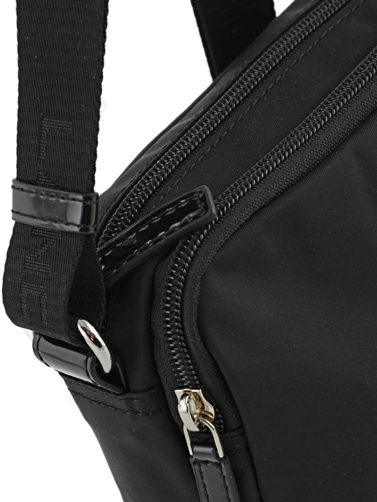 Sac bandoulière Basic vernis LANCASTER