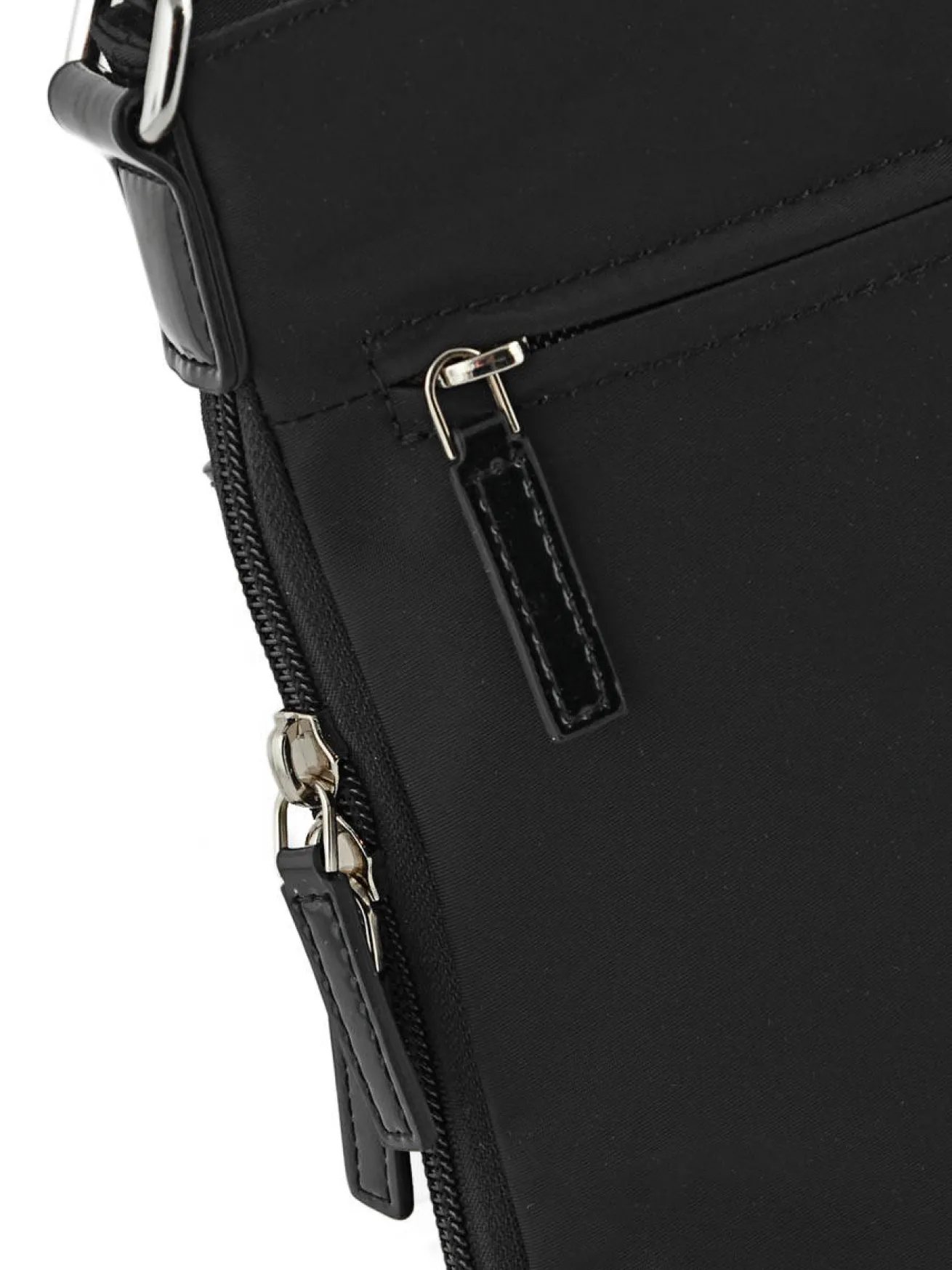 Sac bandoulière Basic vernis LANCASTER