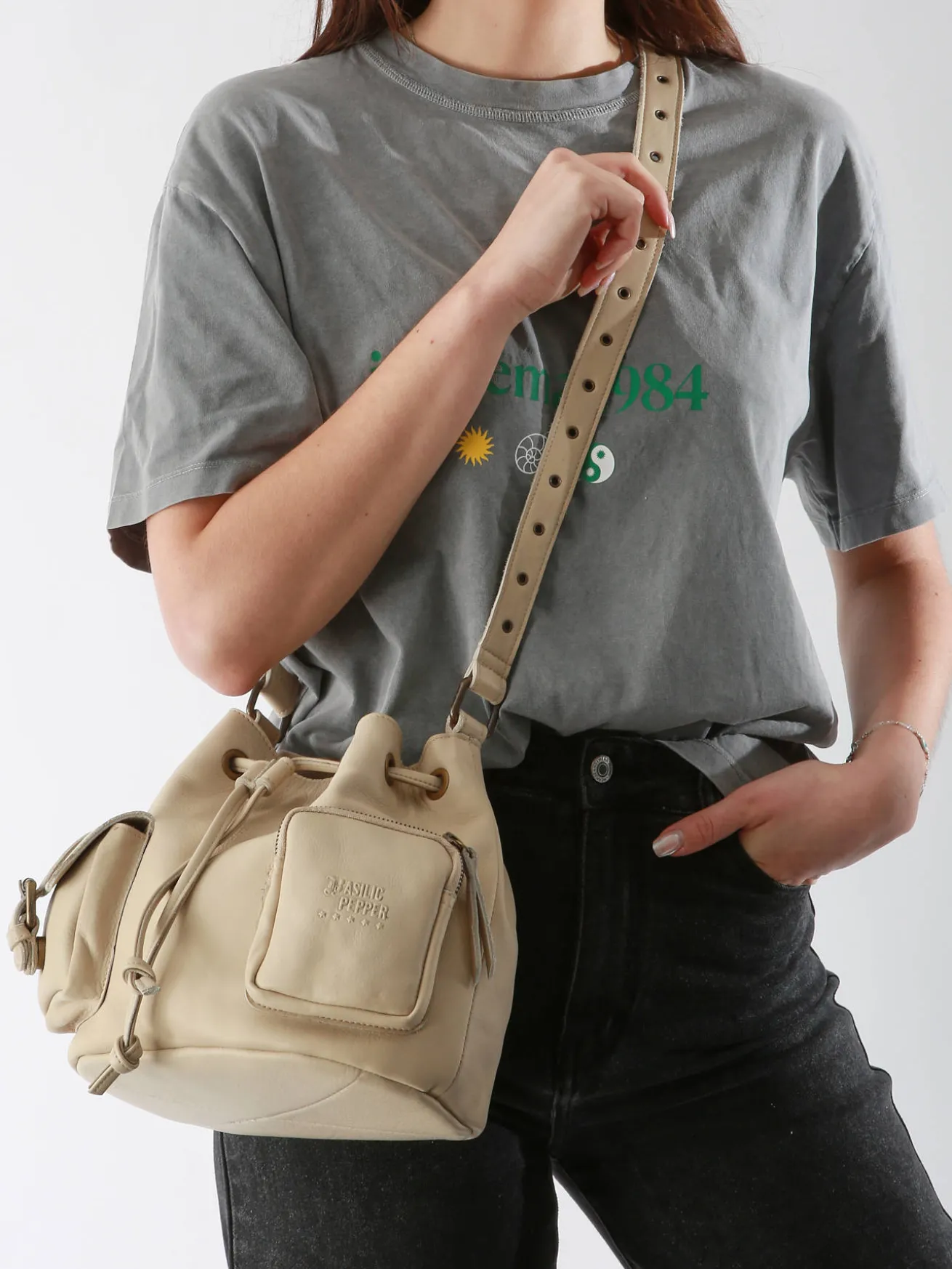 Sac bandoulière Cargo cuir BASILIC PEPPER