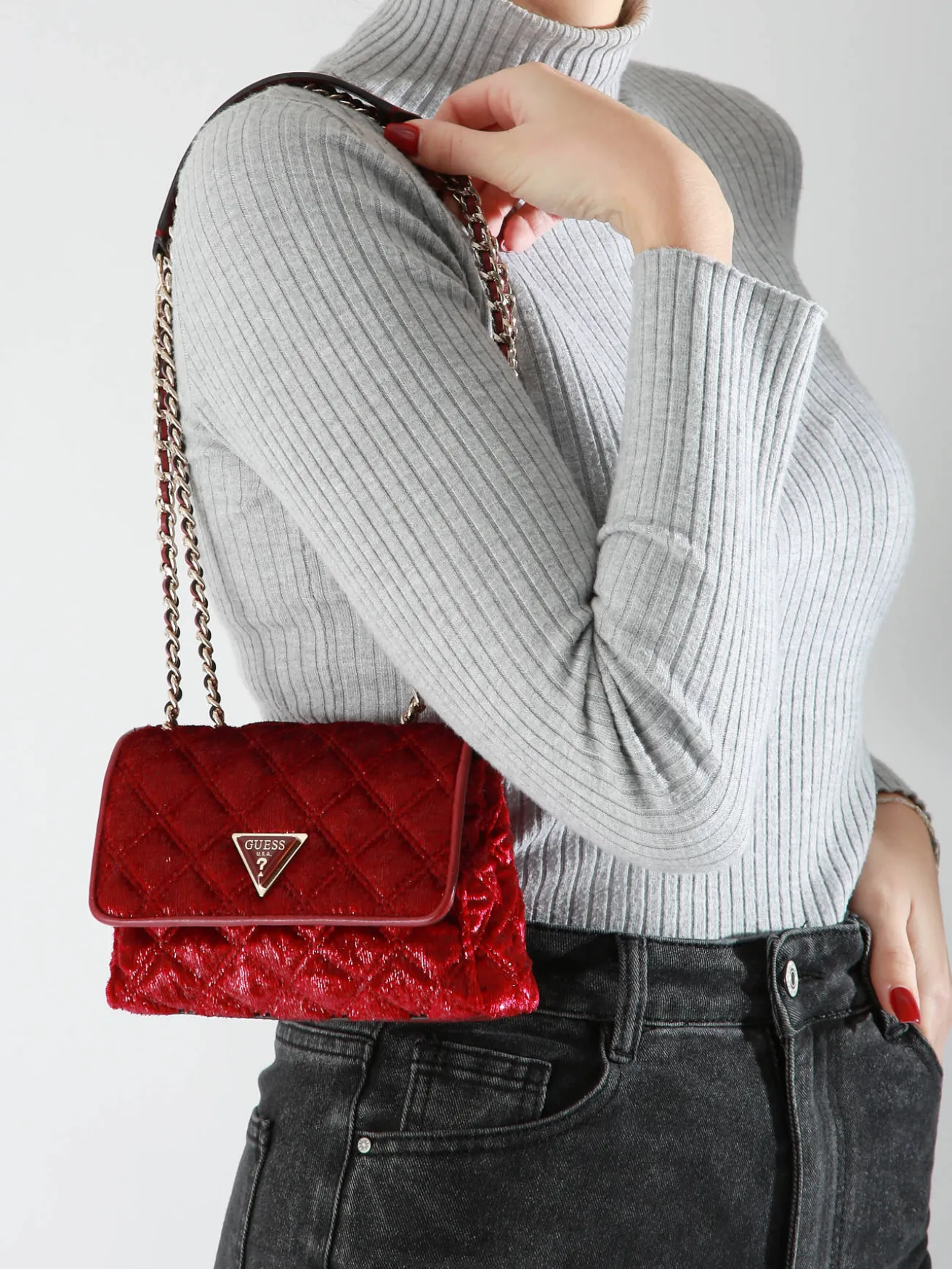 Sac bandoulière Giully velours GUESS