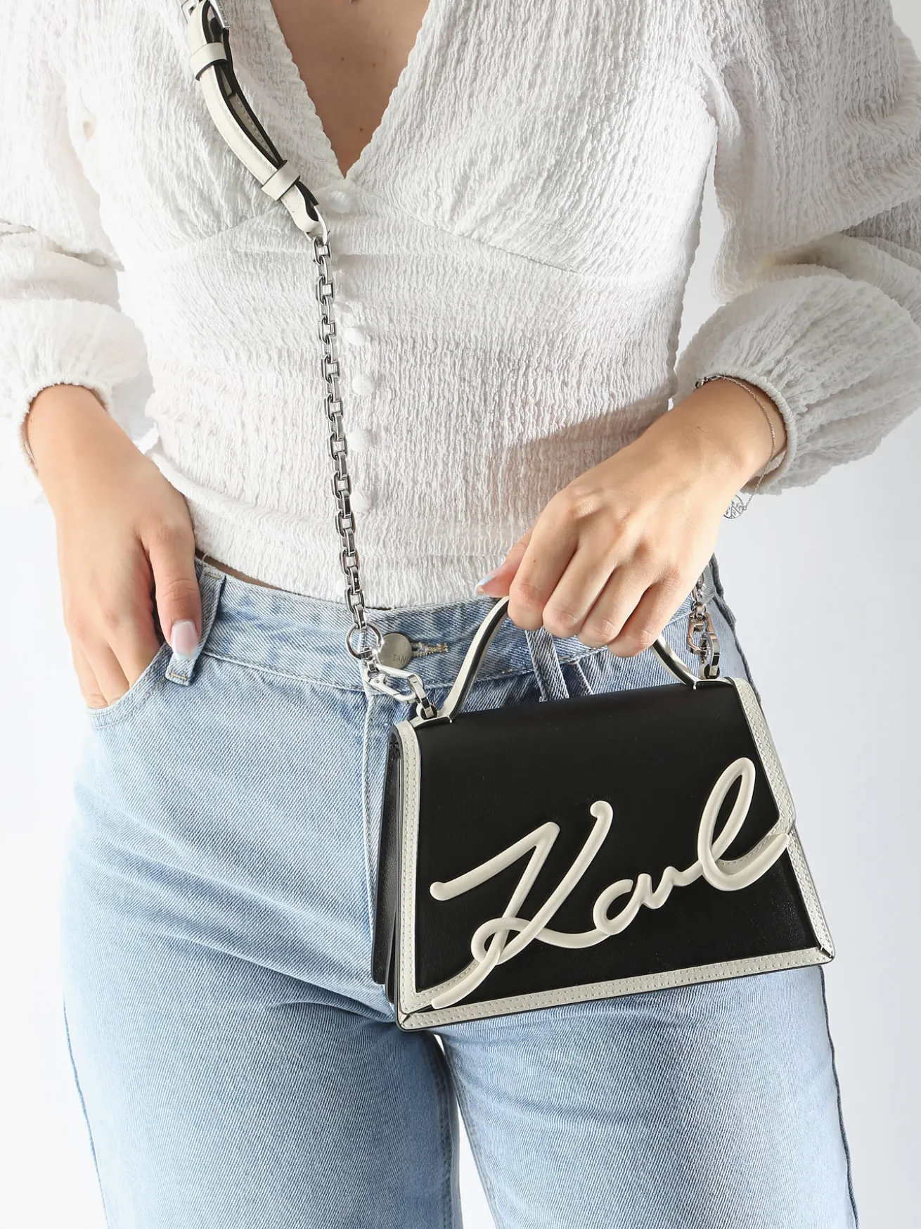 Sac bandoulière K signature cuir KARL LAGERFELD