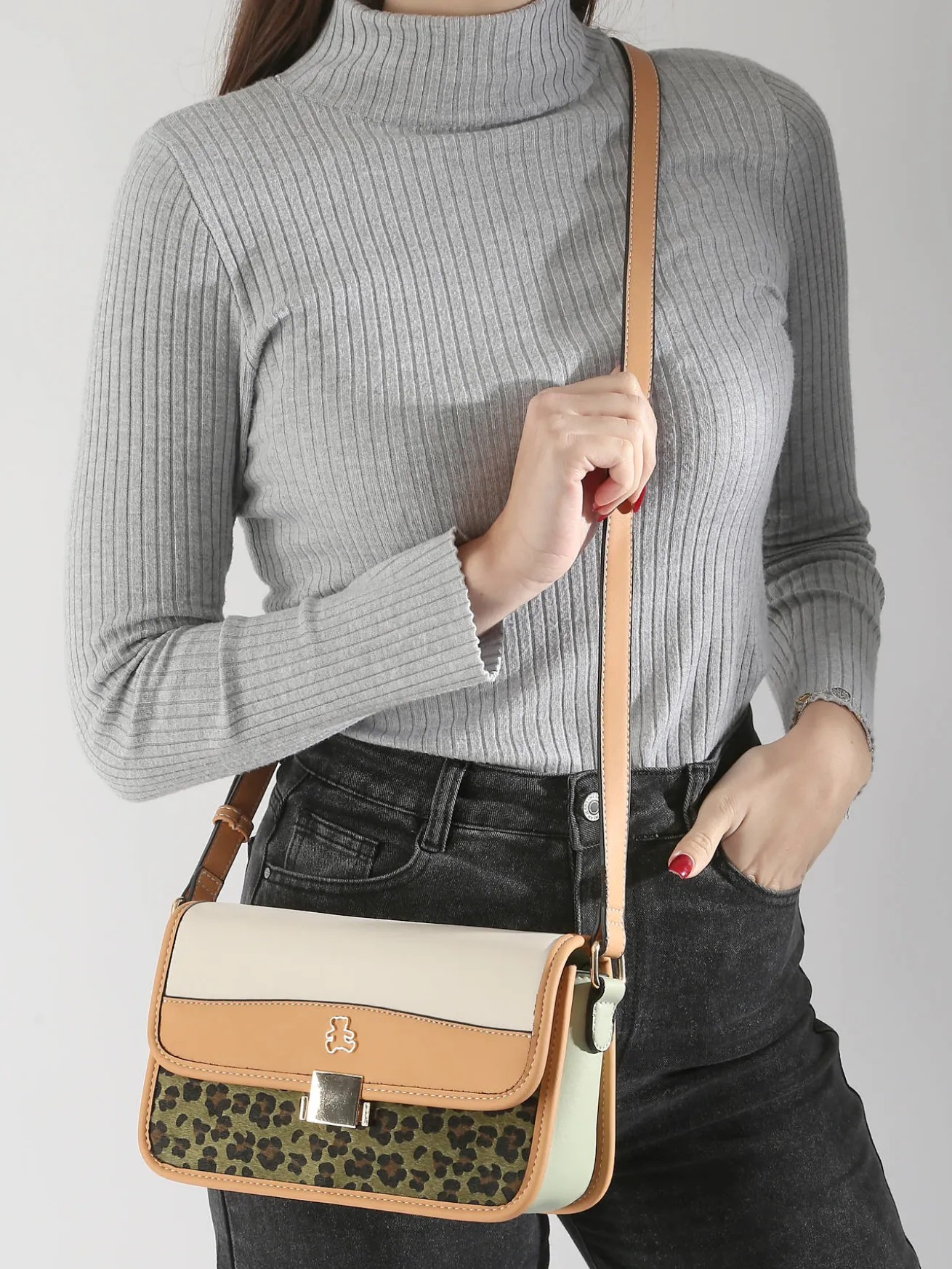 Sac bandoulière Leopard LULU CASTAGNETTE
