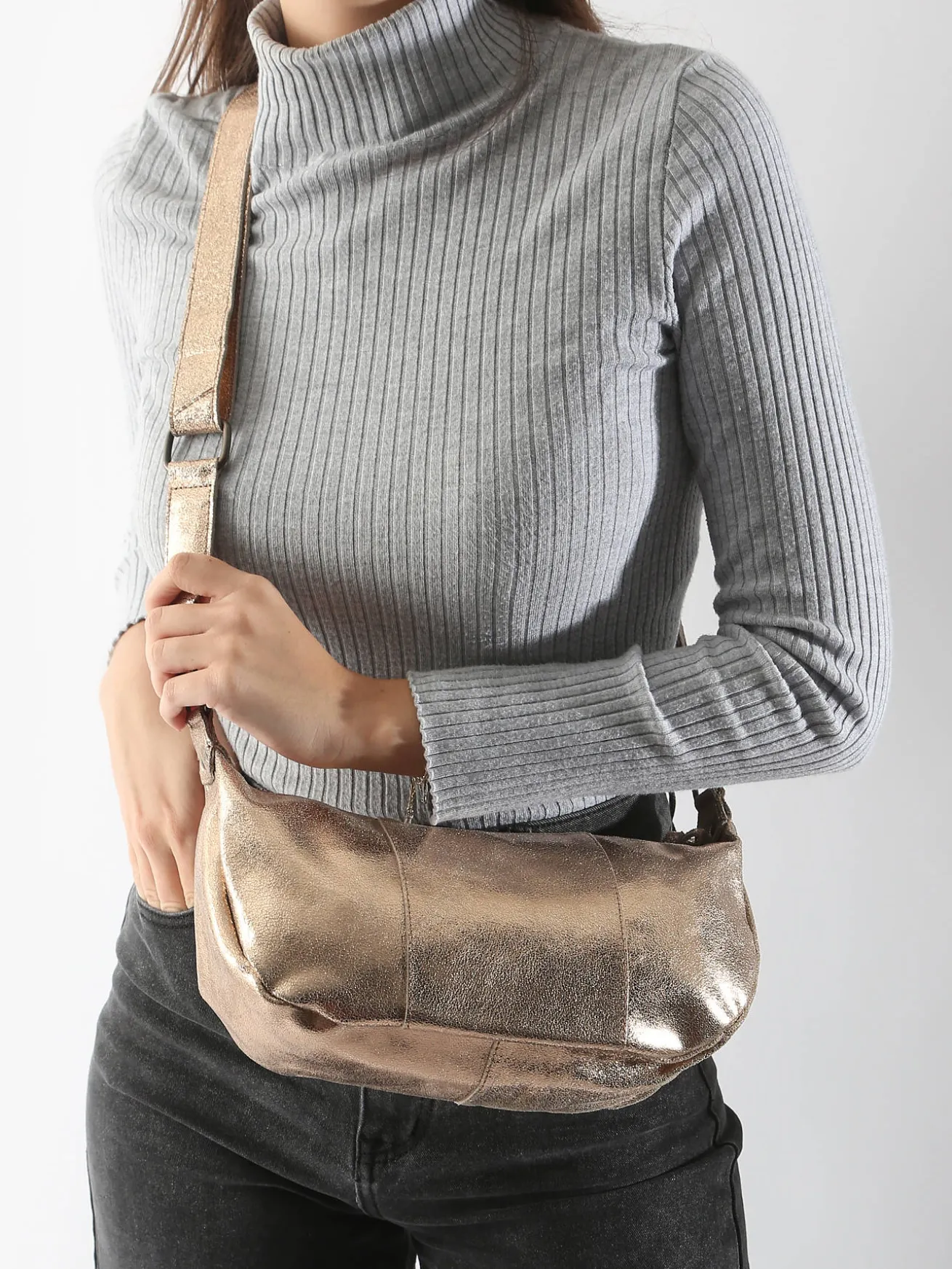 Sac bandoulière Nulla cuir PIECES
