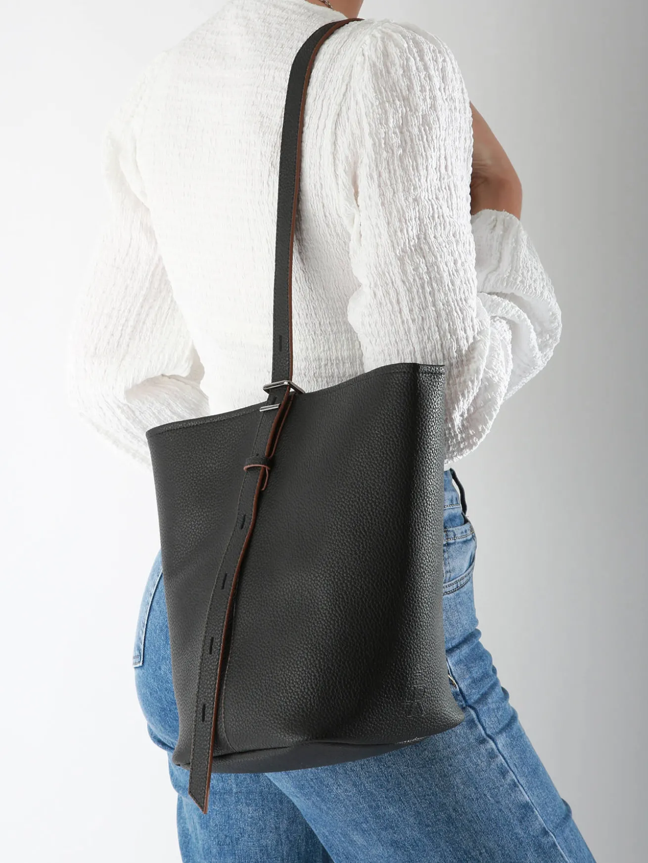 Sac bandoulière sac à dos M Cavalier cuir ETRIER