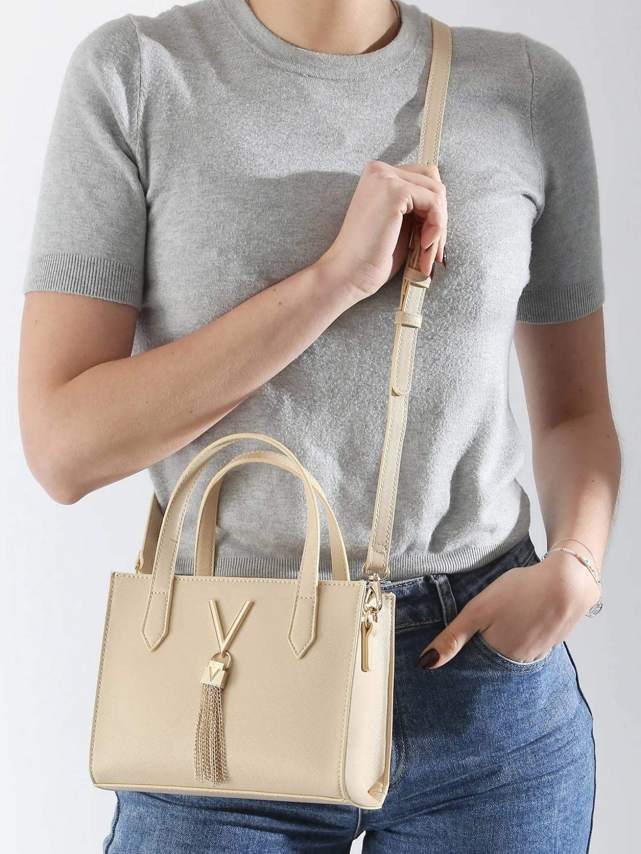 Sac porté main Divina sa VALENTINO