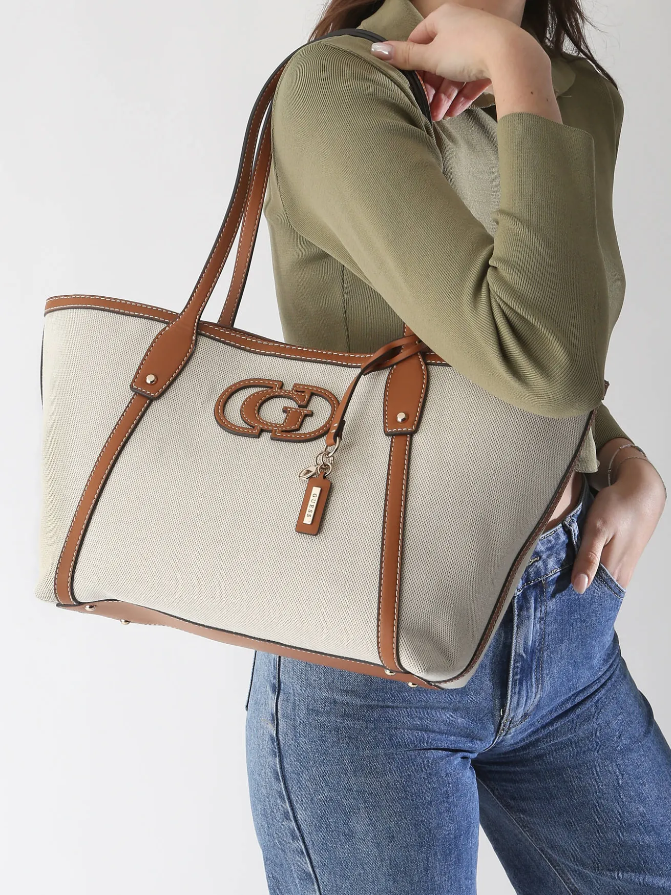 Sac porté épaule Sebina GUESS