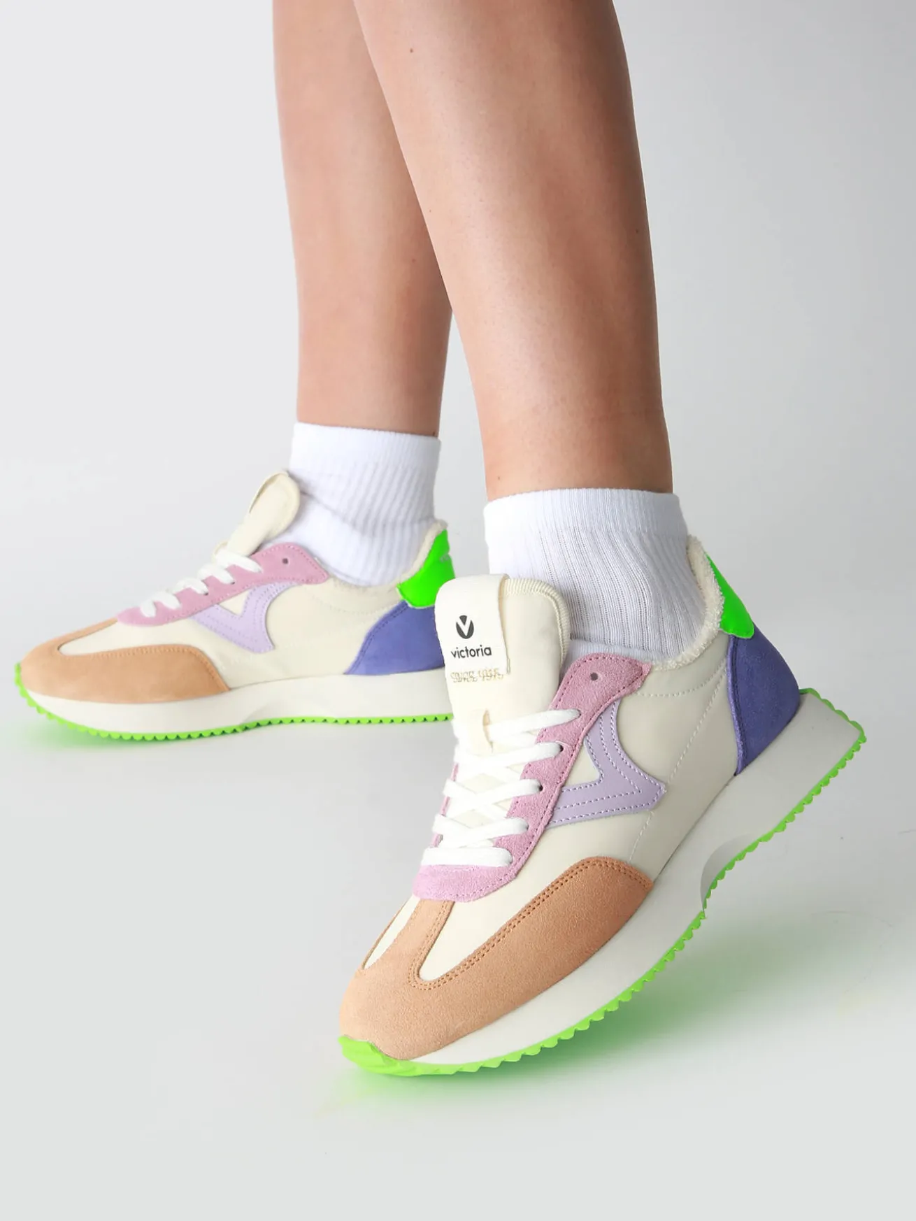 Sneakers Cosmos VICTORIA
