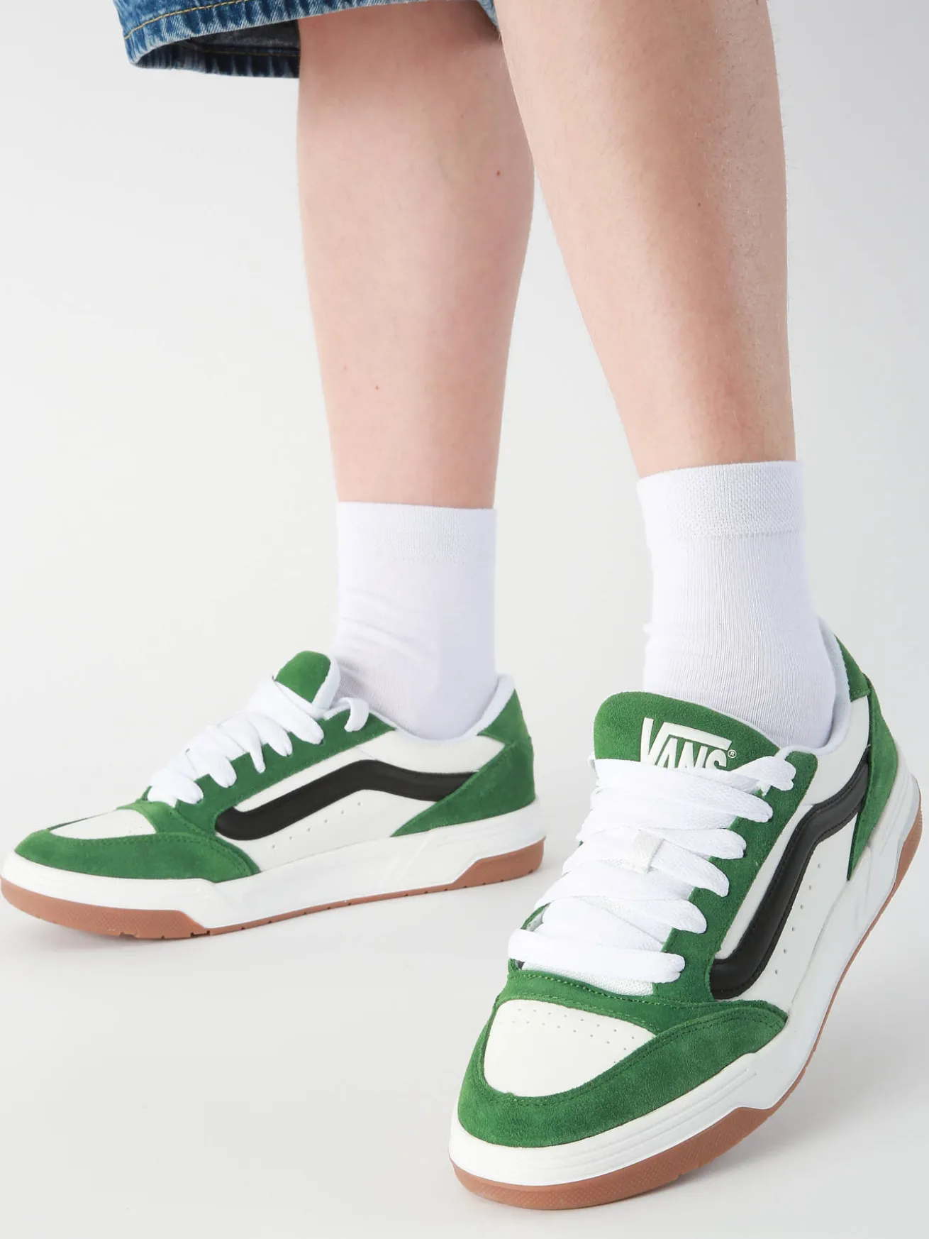 Sneakers Hylane en cuir VANS