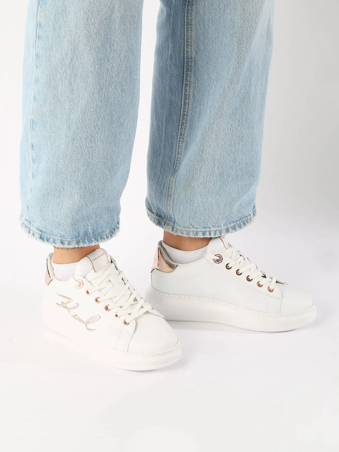 Sneakers Kapri Signature en cuir KARL LAGERFELD