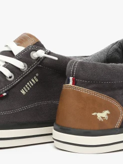 Sneakers MUSTANG