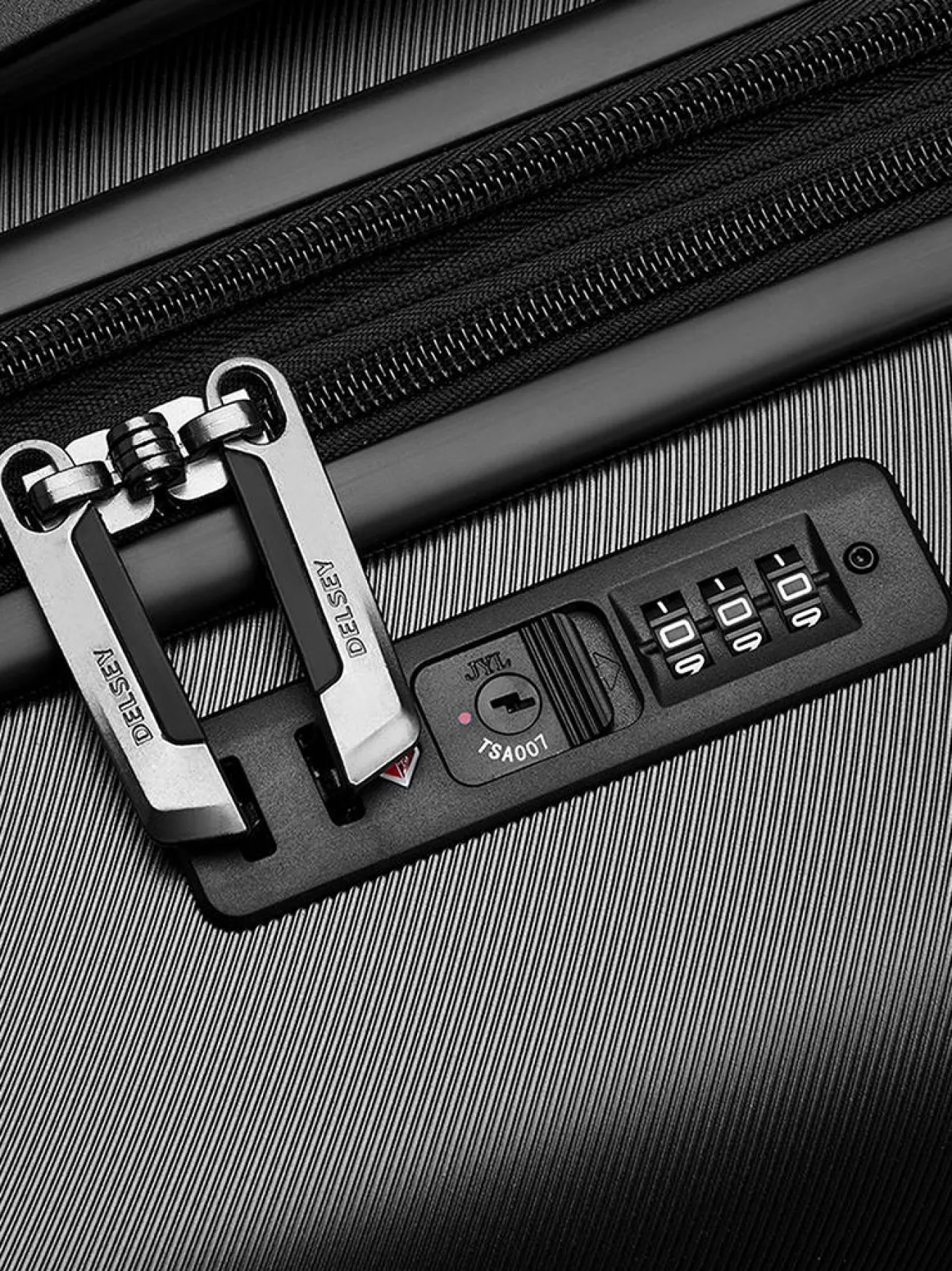 VALISE RIGIDE Air Armour DELSEY